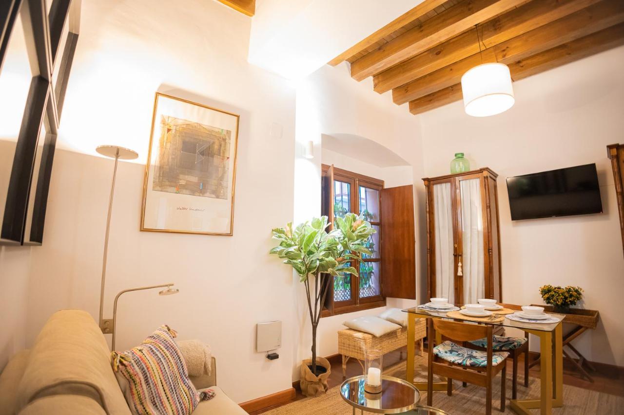Malaver Suite Seville Exterior photo
